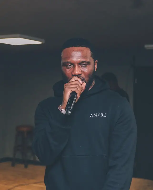 Headie One outfit in Amiri and Nike, 2021