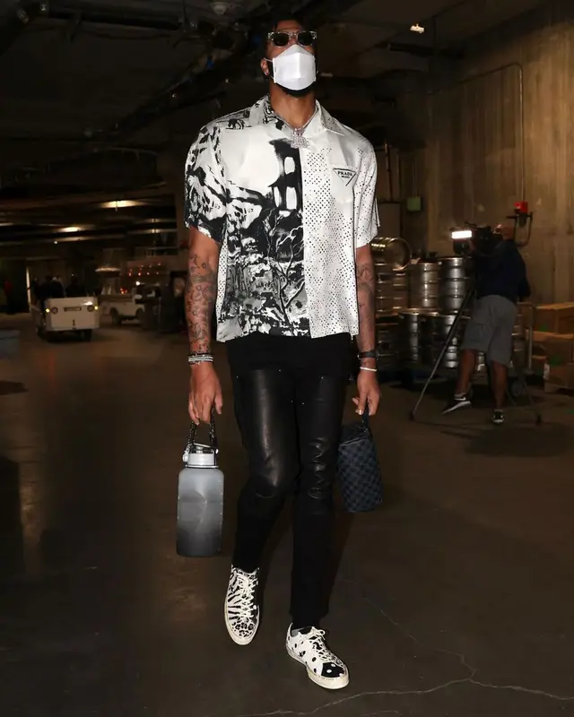 Anthony Davis outfit in Prada, Louis Vuitton, and Henry Mask, 2021