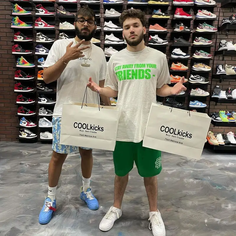 Adin Ross outfit in Vlone, Eric Emanuel, and Nike, 2021