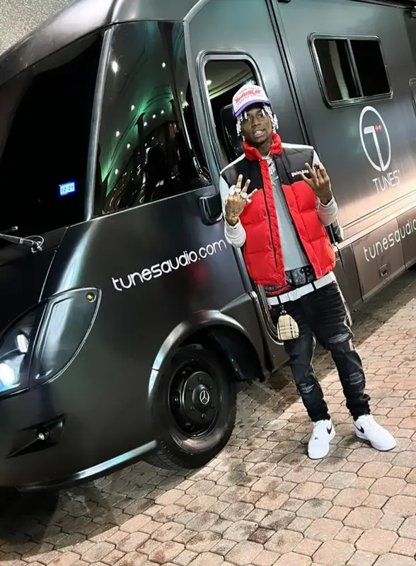 Soulja Boy outfit in Palm Angels, Louis Vuitton, and Sicko, 2021
