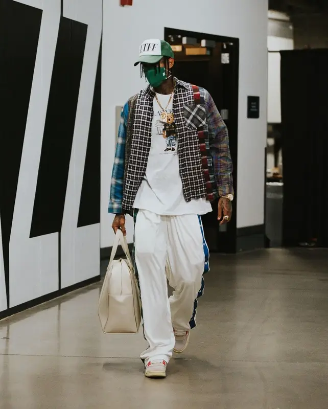 Jordan Clarkson outfit in Needles, Ralph Lauren, and Henry Mask, 2021