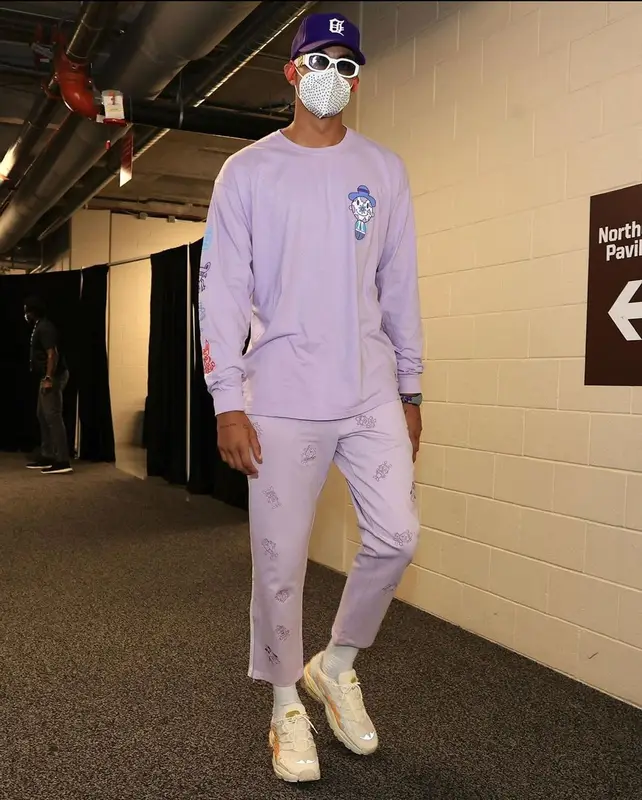 Kyle Kuzma outfit in Vic Garcia World, Versace, and Childhood Dreams, 2021