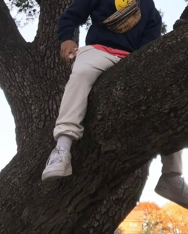 Aries outfit in Vintage, Nike, and Burberry, 2019