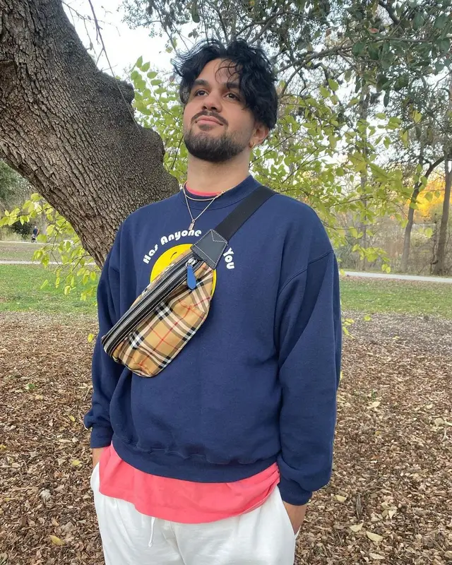 Aries outfit in Vintage, Nike, and Burberry, 2019