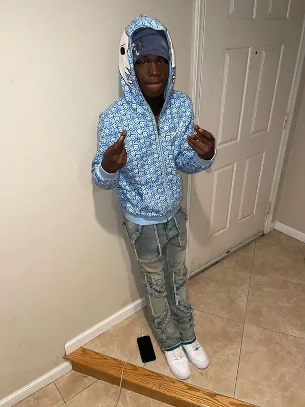 2KBABY outfit in Asaali, Valabasas, and Nike, 2021