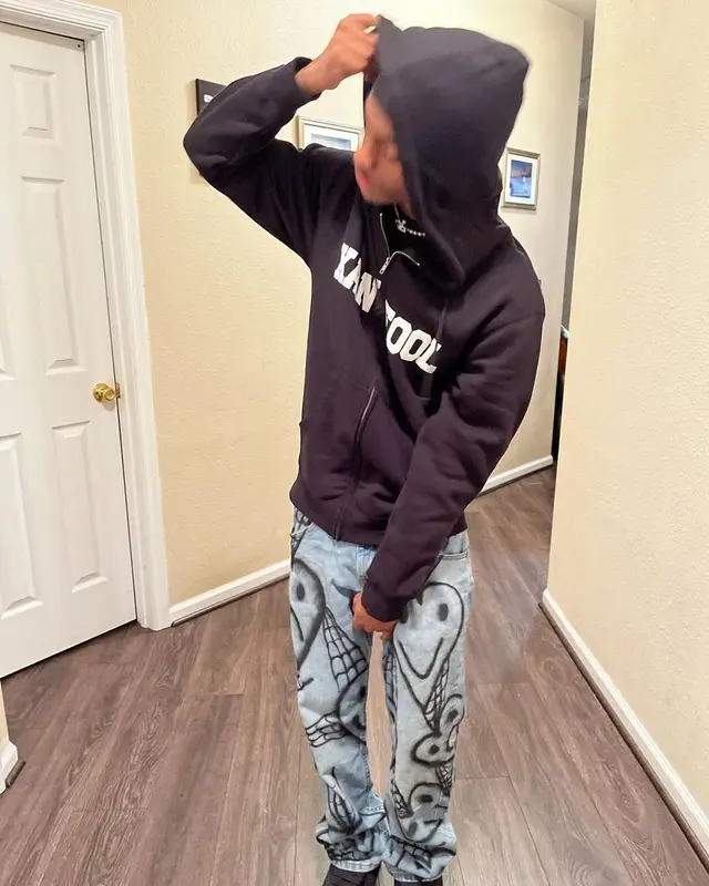 Yvngxchris outfit in Xan Fool, Bela Cartess, and Jordan, 2021