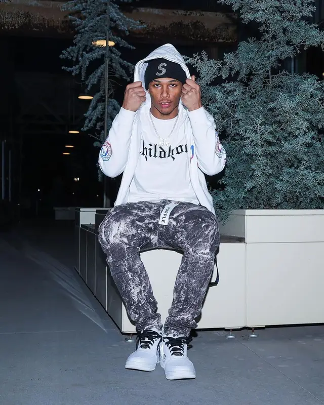 Mikey outfit in Bape, Supreme, and New Era, 2021
