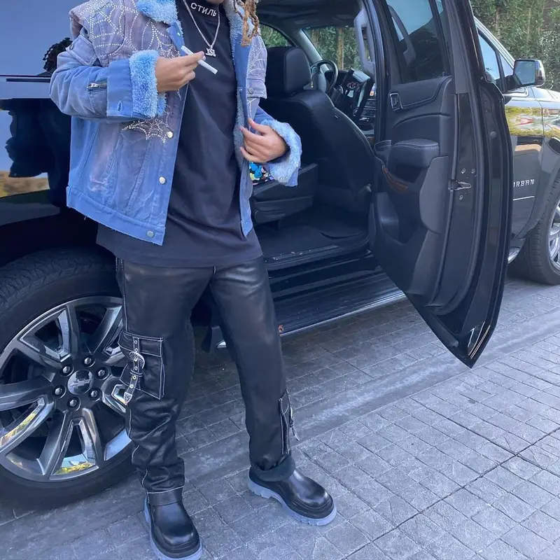 Taurus outfit in Heron Preston and Bottega Veneta, 2020
