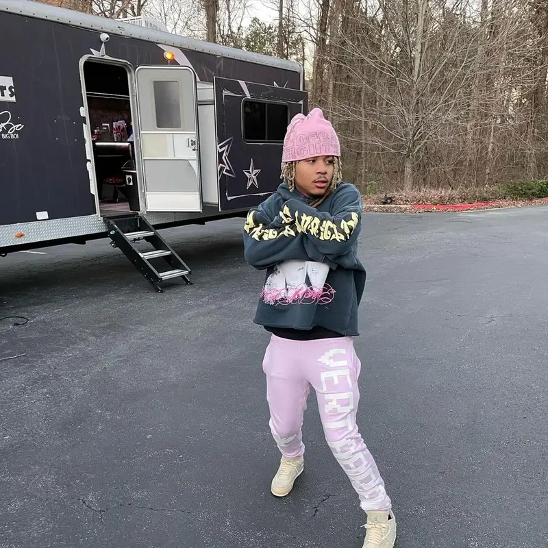 Taurus outfit in Vertabrae, Jordan, and Off-White, 2021
