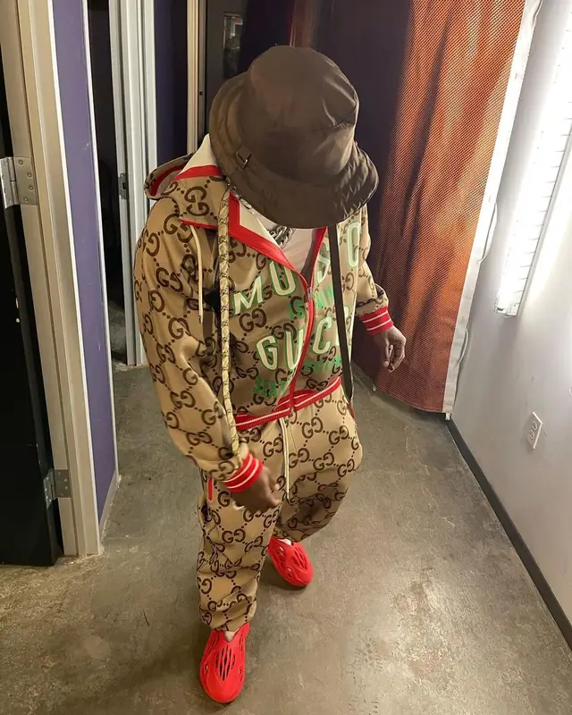 DaBaby outfit in Yeezy and Gucci, 2021