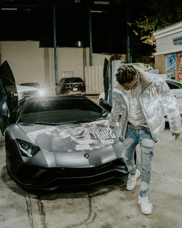 Lil Migo outfit in Diesel, Nike, and Burberry, 2021