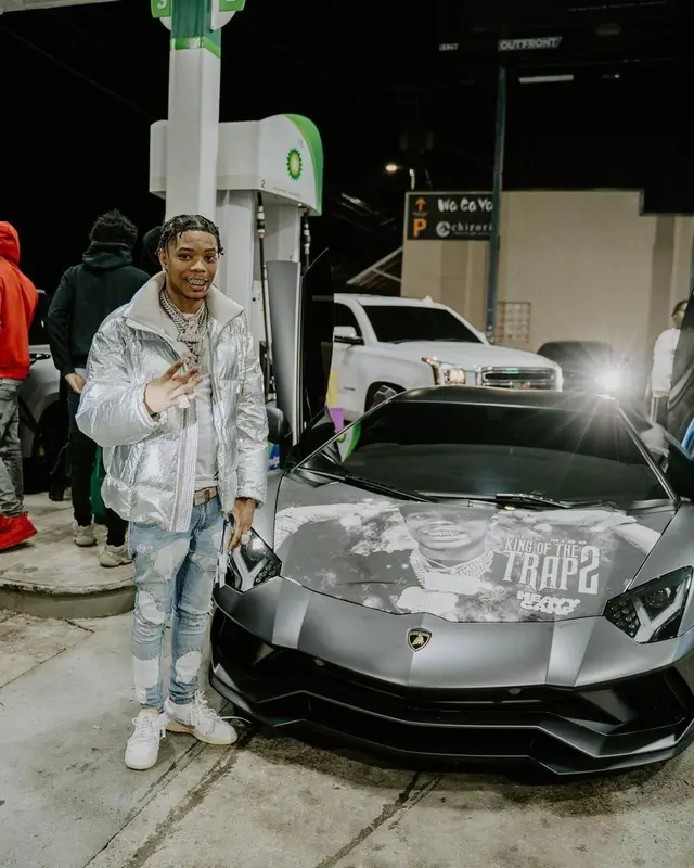 Lil Migo outfit in Diesel, Nike, and Burberry, 2021