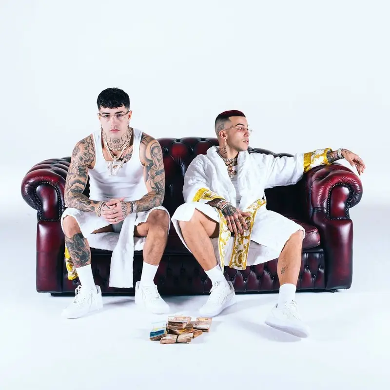 Sfera Ebbasta outfit in Enterprise Japan, Cartier, and Versace, 2021