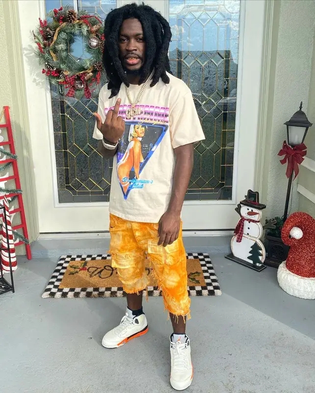 LPB Poody outfit in Homme + Femme, Valabasas, and Jordan, 2021