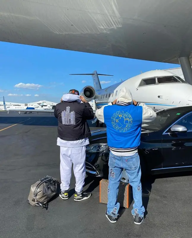 Big Sean outfit in Jordan, Carhartt, and Eminem Merch, 2021