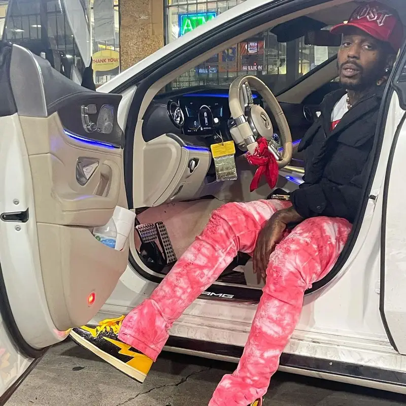 Sauce Walka outfit in Louis Vuitton, Reves Paris, and Lost Intricacy, 2021