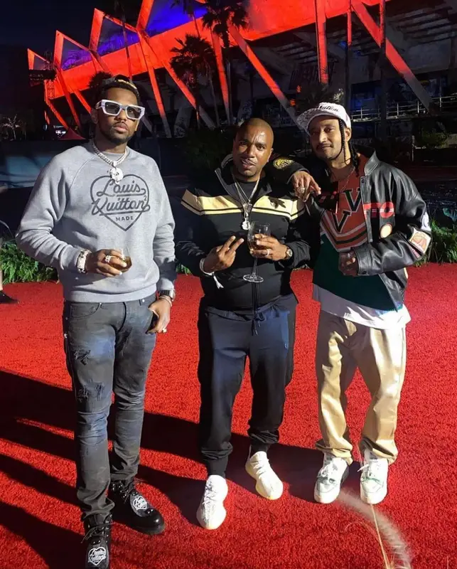 Fabolous outfit in Off-White and Louis Vuitton, 2021