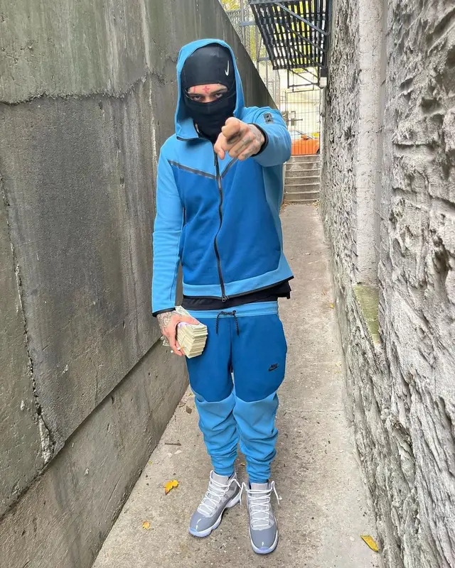 Sosmula outfit in Nike and Jordan, 2021