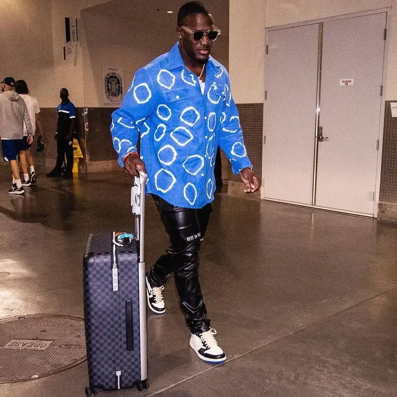 Devin White outfit in Rta, Nike, and Travis Scott Merch, 2021