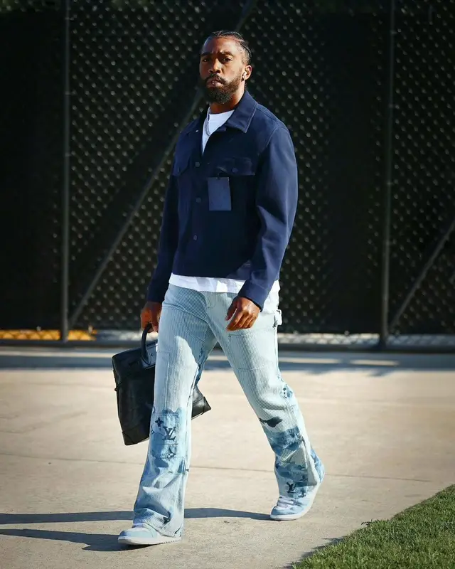 Tyrod Taylor outfit in Louis Vuitton and Nike, 2021