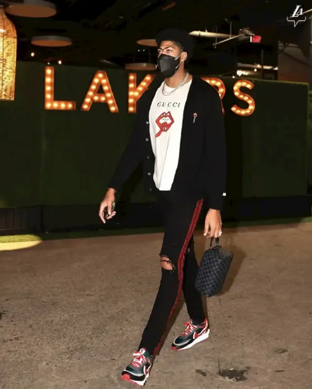 Anthony Davis outfit in Gucci, Amiri, and Undercover, 2021
