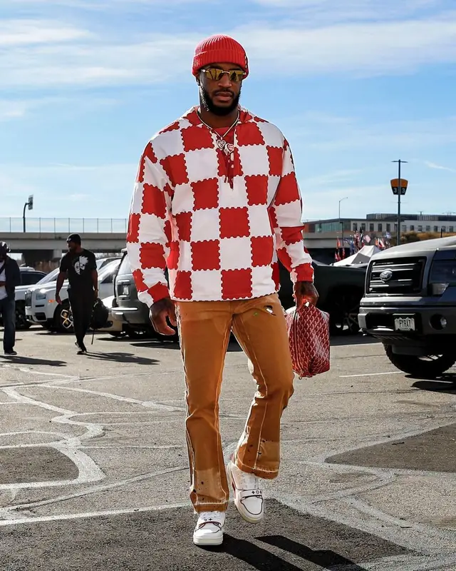 Kareem Jackson outfit in Louis Vuitton and Gallery Dept., 2021