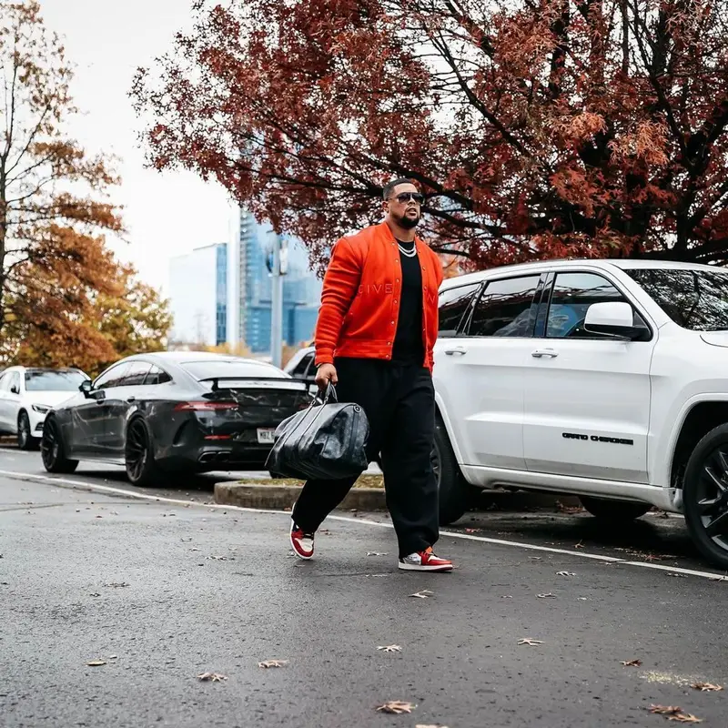 Rodger Saffold outfit in Givenchy, Balenciaga, and Nike, 2021