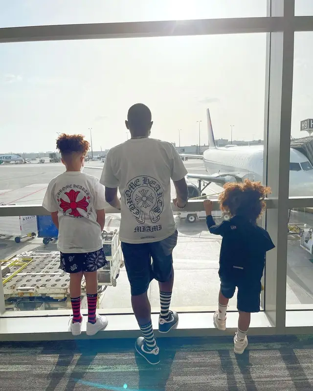 Fabolous outfit in Chrome Hearts and Nike, 2021