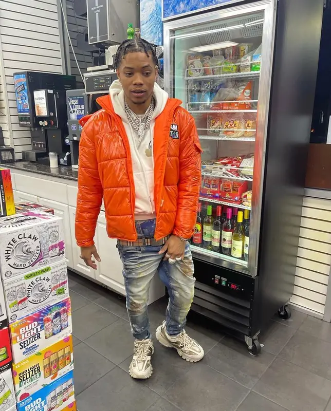 Lil Migo outfit in Born Hustla, Off-White, and Burberry, 2021