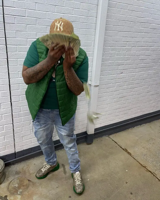 Big Yavo outfit in Palm Angels and Gucci, 2021