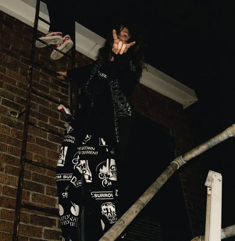 Matt Ox outfit in Psychworld, Klan Life, and Market, 2021