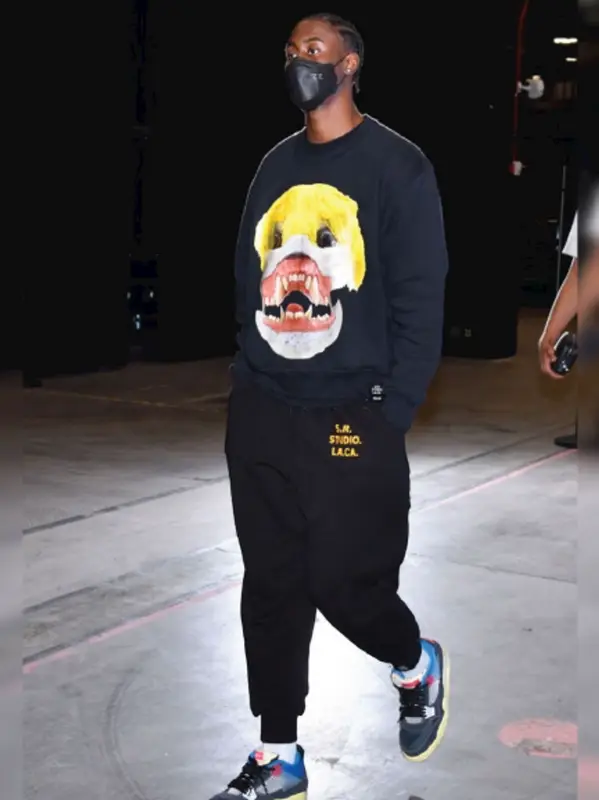Caris Levert outfit in S.R. Studio. La. Ca. and Jordan, 2021