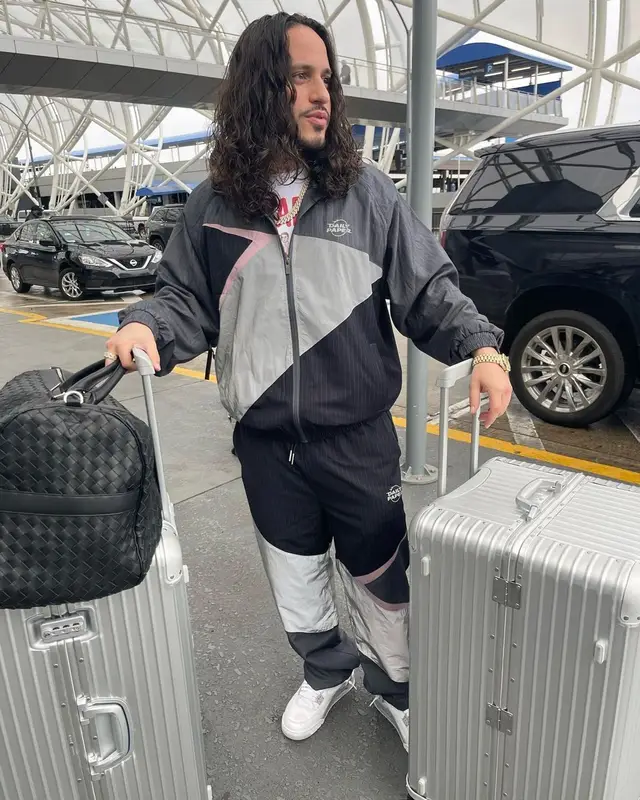 Russ outfit in Daily Paper, Jordan, and Bottega Veneta, 2021