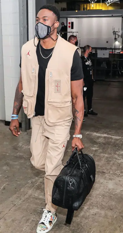 Thanasis Antetokounmpo outfit in Jordan, Cactus Jack, and Travis Scott Merch, 2021