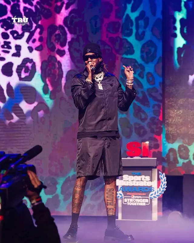 2 Chainz outfit in Prada, 2021
