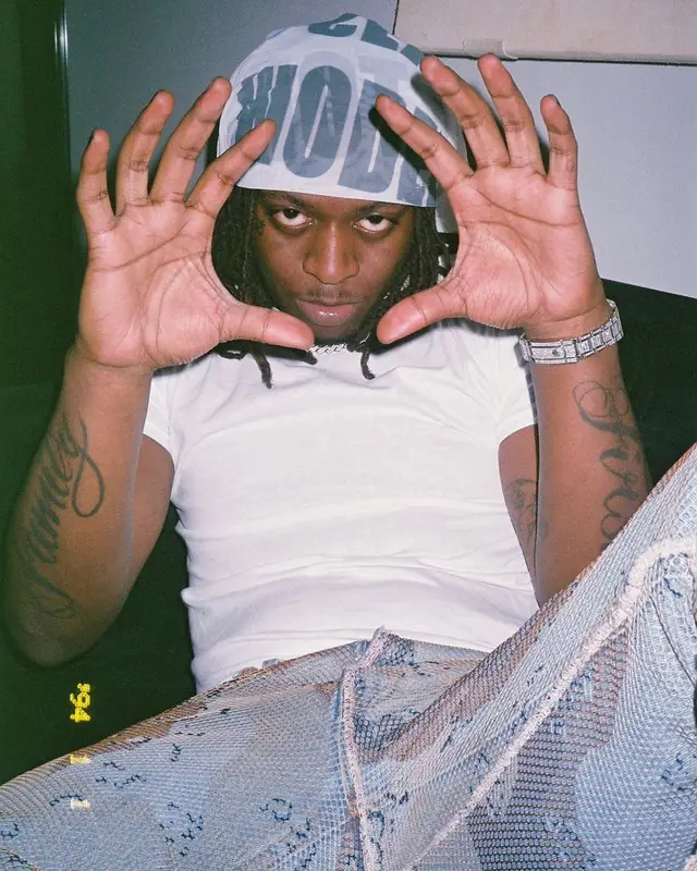 UnoTheActivist outfit in Yeezy and Hot Model Sex, 2021