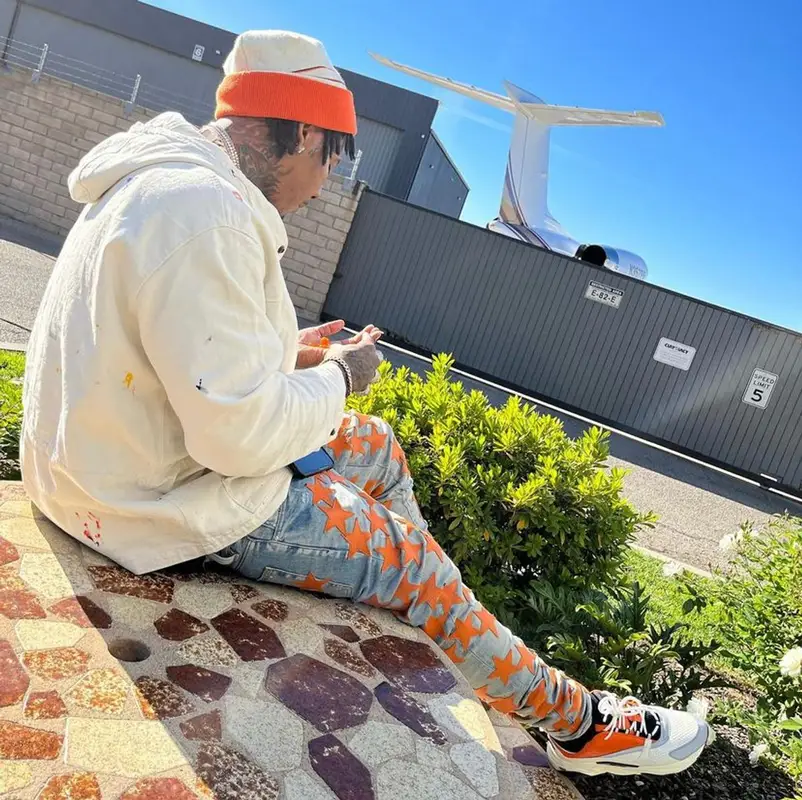 Moneybagg Yo outfit in Gallery Dept., Amiri, and Dior, 2021