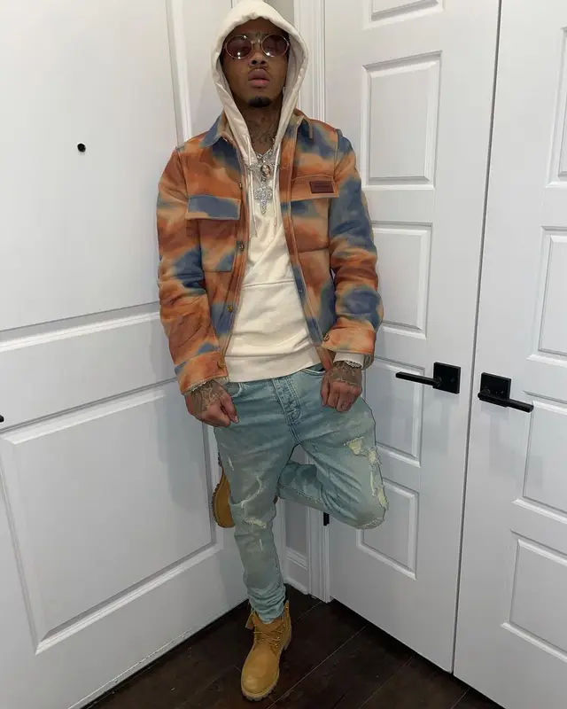 Nechie outfit in Scotch & Soda, Timberland, and Cartier, 2021