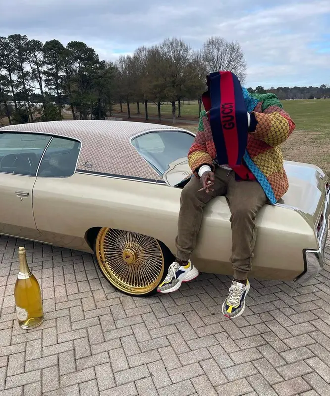 Rick Ross outfit in Gucci and Cartier, 2021