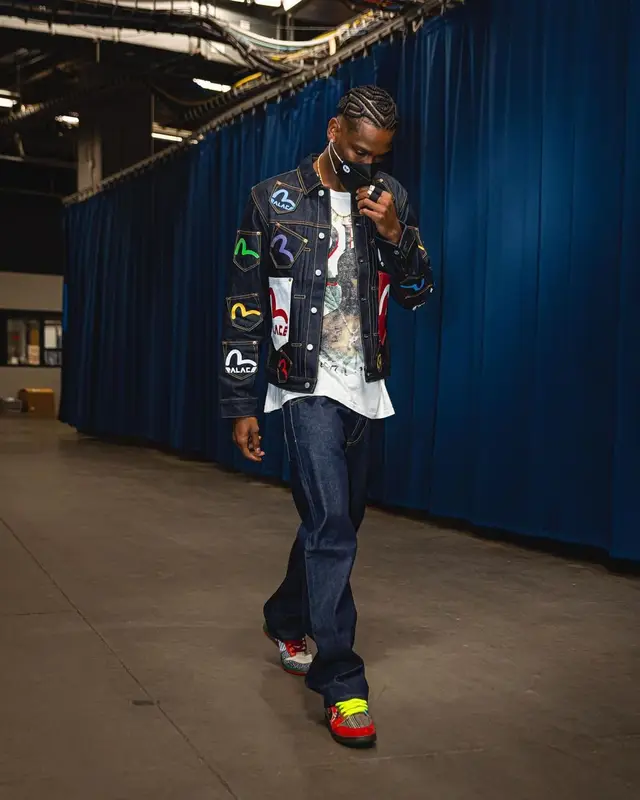 Shai outfit in Palace, Nike, and Evisu, 2021