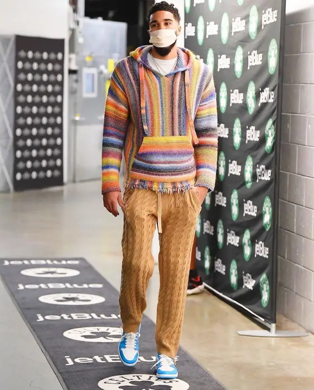 Jayson Tatum outfit in Laneus and Nike, 2021