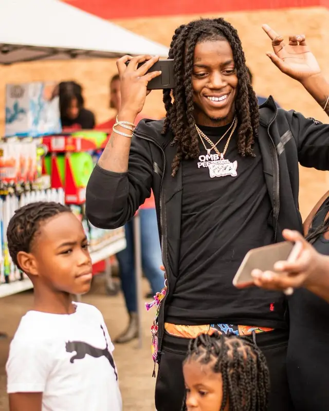 OMB Peezy outfit in Nike and Jordan, 2021