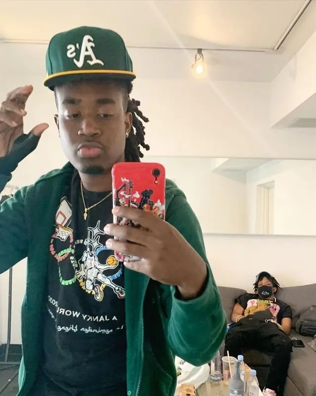 Cochise outfit in Supreme, A Janky World, and New Era, 2021