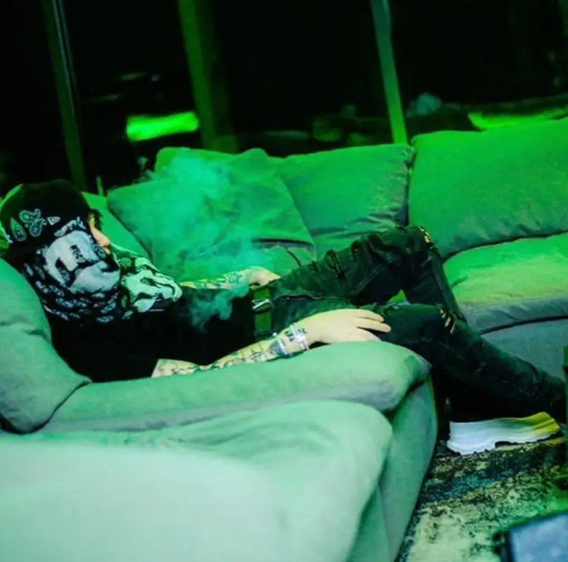 Yeat outfit in Amiri and Alexander McQueen, 2021