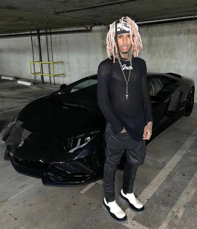 Lil Gnar outfit in Rick Owens and Bottega Veneta, 2021