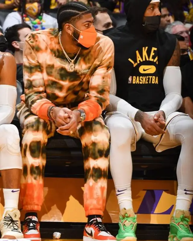 Anthony Davis outfit in Amiri, Nike, and Henry Mask, 2021