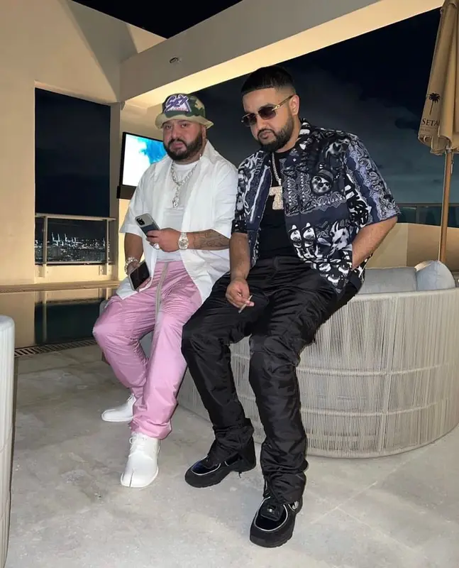 Nav outfit in Givenchy, Rta, and Cartier, 2021