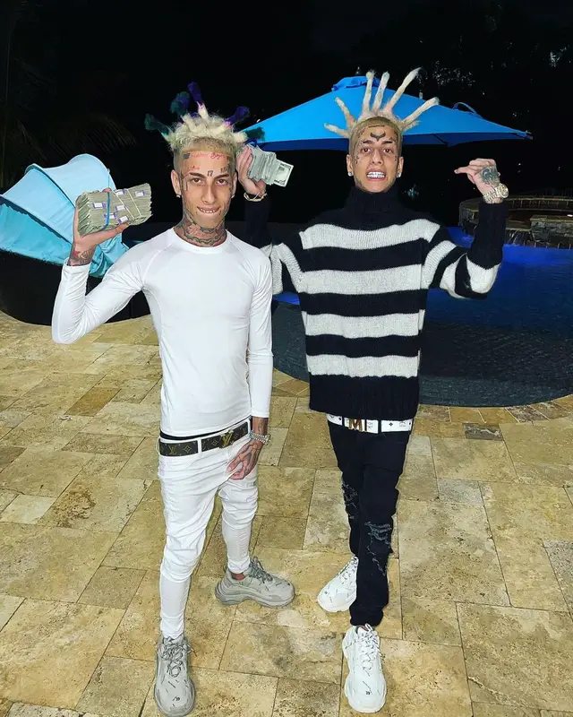 Kodiyakredd outfit in Fendi, Balenciaga, and MCM, 2021