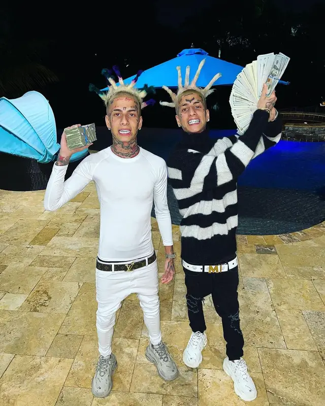 Kodiyakredd outfit in Fendi, Balenciaga, and MCM, 2021