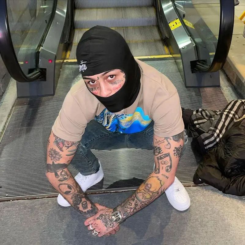 Lil Skies outfit in Burberry, Nike, and Gnarcotic, 2022
